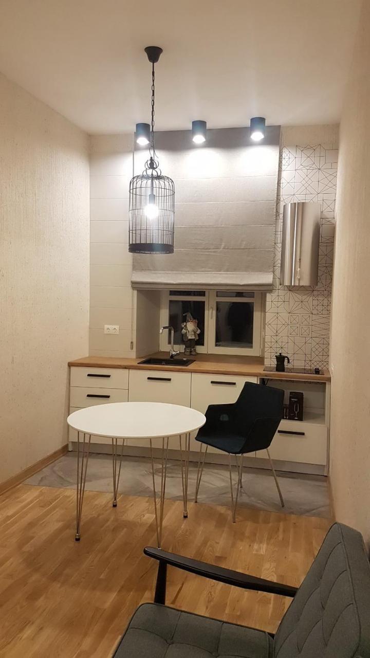 Lviv Wall Street Apt Ngoại thất bức ảnh
