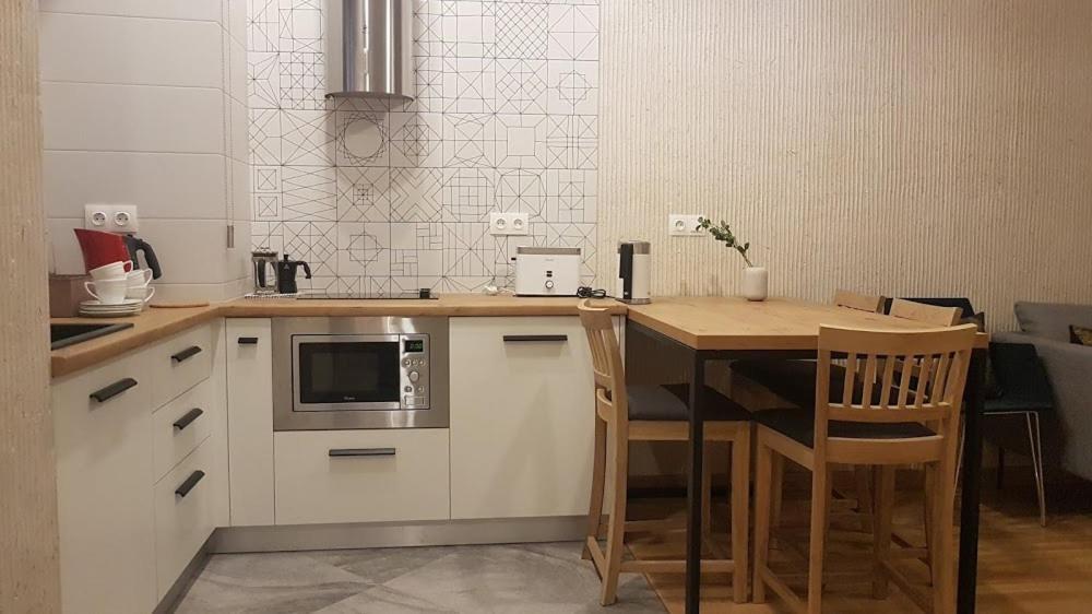 Lviv Wall Street Apt Ngoại thất bức ảnh