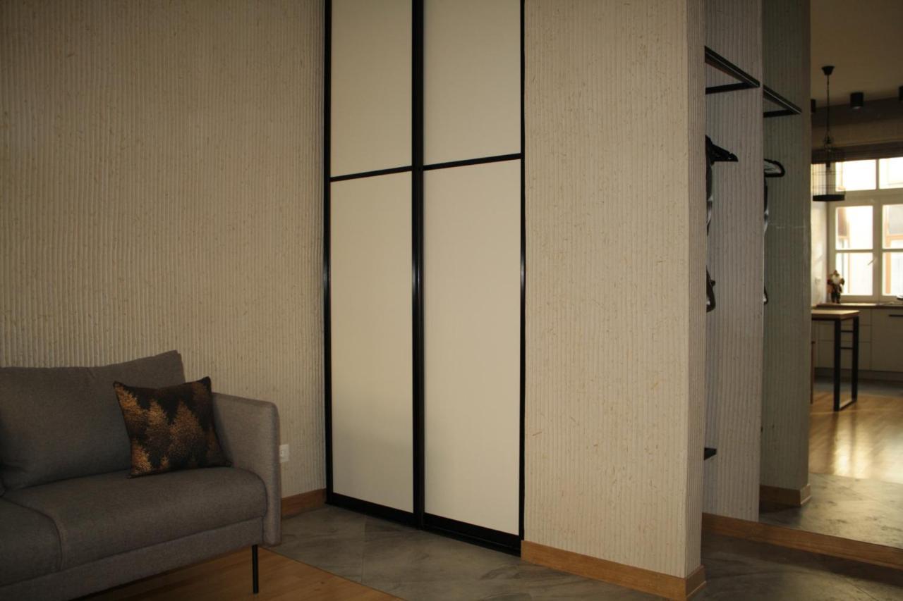 Lviv Wall Street Apt Ngoại thất bức ảnh