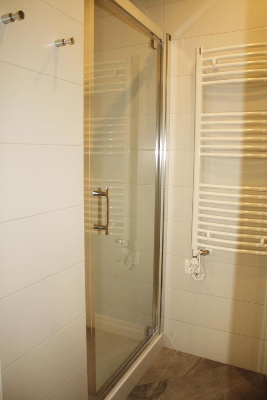 Lviv Wall Street Apt Ngoại thất bức ảnh